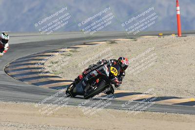 media/Oct-05-2025-CVMA (Sun) [[beeef4f201]]/Race 15-Amateur Formula Middleweight/